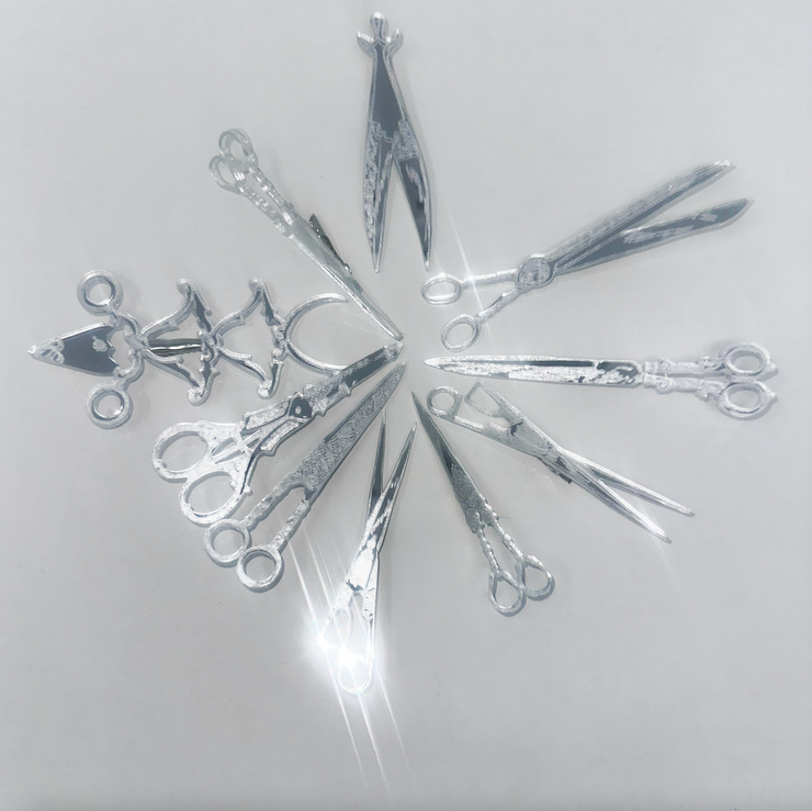 SCISSOR CLIP BLIND BOX